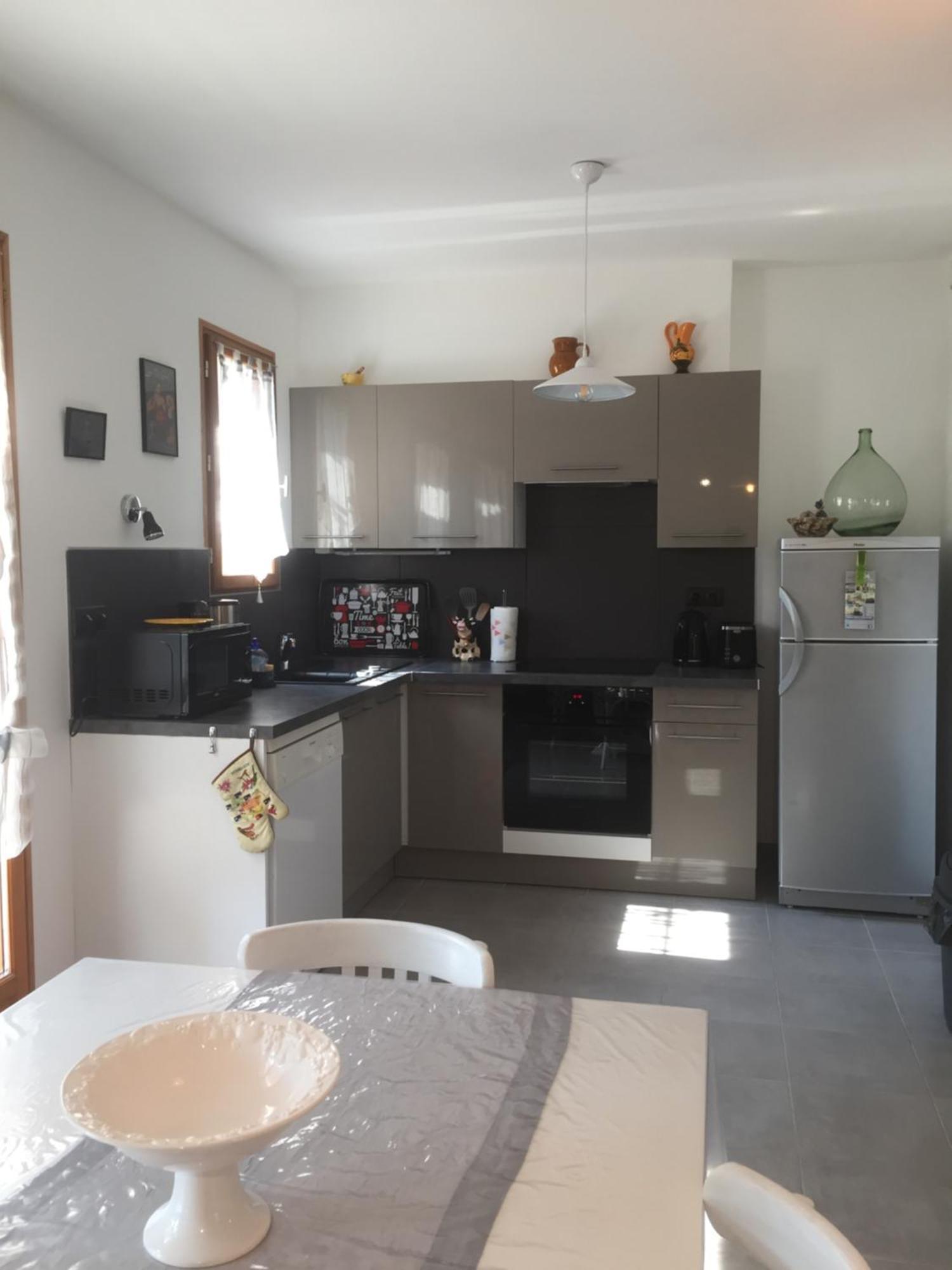 Maison De Vacances Jocelyne Lauris المظهر الخارجي الصورة